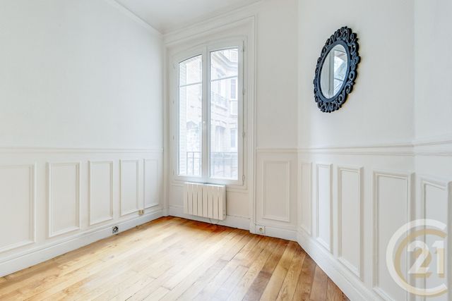 Appartement F3 à vendre - 3 pièces - 43.43 m2 - PARIS - 75017 - ILE-DE-FRANCE - Century 21 Patrimoine 17