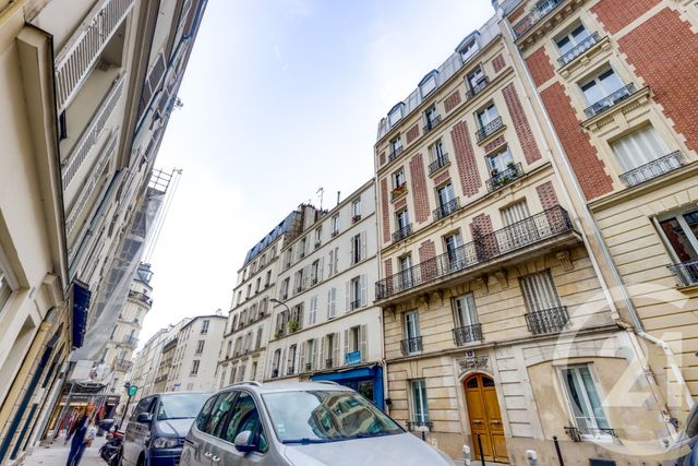 Appartement F2 à vendre - 2 pièces - 32.1 m2 - PARIS - 75017 - ILE-DE-FRANCE - Century 21 Patrimoine 17