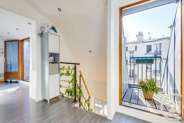 Appartement Duplex à vendre - 3 pièces - 62.0 m2 - PARIS - 75017 - ILE-DE-FRANCE - Century 21 Patrimoine 17
