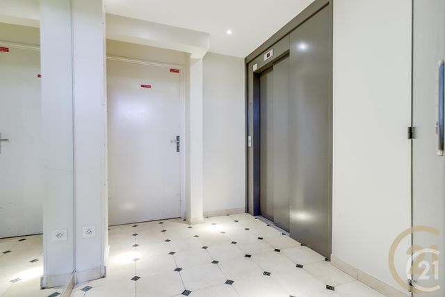 Appartement Duplex à vendre - 3 pièces - 62.0 m2 - PARIS - 75017 - ILE-DE-FRANCE - Century 21 Patrimoine 17