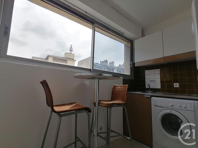 Afficher la photo en grand Appartement F1 à vendre - 1 pièce - 25.77 m2 - PARIS - 75017 - ILE-DE-FRANCE - Century 21 Patrimoine 17