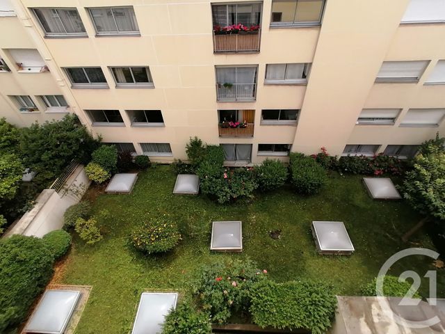 Afficher la photo en grand Appartement F1 à vendre - 1 pièce - 25.77 m2 - PARIS - 75017 - ILE-DE-FRANCE - Century 21 Patrimoine 17