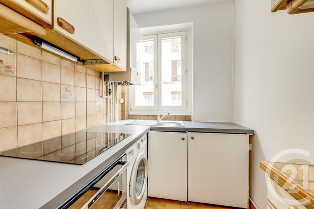 Appartement F3 à vendre - 3 pièces - 45.46 m2 - PARIS - 75017 - ILE-DE-FRANCE - Century 21 Patrimoine 17
