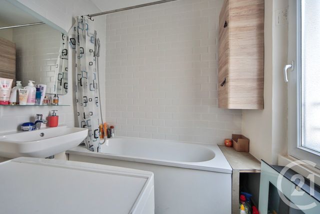 Appartement F1 à vendre - 1 pièce - 14.73 m2 - PARIS - 75017 - ILE-DE-FRANCE - Century 21 Patrimoine 17