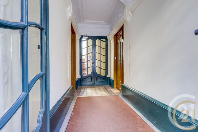 Appartement F2 à vendre - 3 pièces - 54.0 m2 - PARIS - 75017 - ILE-DE-FRANCE - Century 21 Patrimoine 17