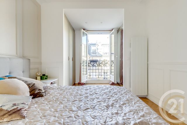 Appartement F2 à vendre - 3 pièces - 54.0 m2 - PARIS - 75017 - ILE-DE-FRANCE - Century 21 Patrimoine 17