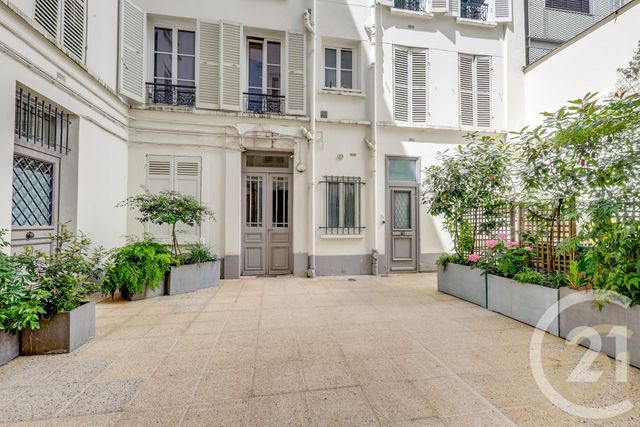 Appartement F1 à vendre - 1 pièce - 18.0 m2 - PARIS - 75017 - ILE-DE-FRANCE - Century 21 Patrimoine 17