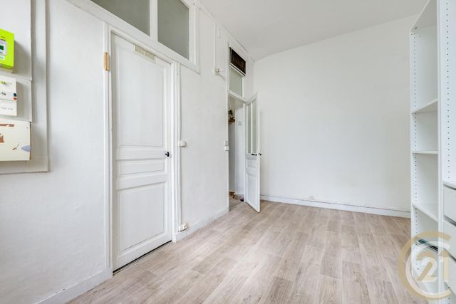 Appartement F1 à vendre - 1 pièce - 18.0 m2 - PARIS - 75017 - ILE-DE-FRANCE - Century 21 Patrimoine 17