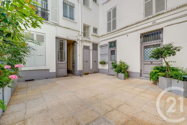 Appartement F1 à vendre - 1 pièce - 18.0 m2 - PARIS - 75017 - ILE-DE-FRANCE - Century 21 Patrimoine 17