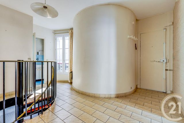 Appartement Duplex à vendre - 3 pièces - 53.4 m2 - PARIS - 75017 - ILE-DE-FRANCE - Century 21 Patrimoine 17
