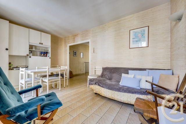 Appartement Duplex à vendre - 3 pièces - 53.4 m2 - PARIS - 75017 - ILE-DE-FRANCE - Century 21 Patrimoine 17