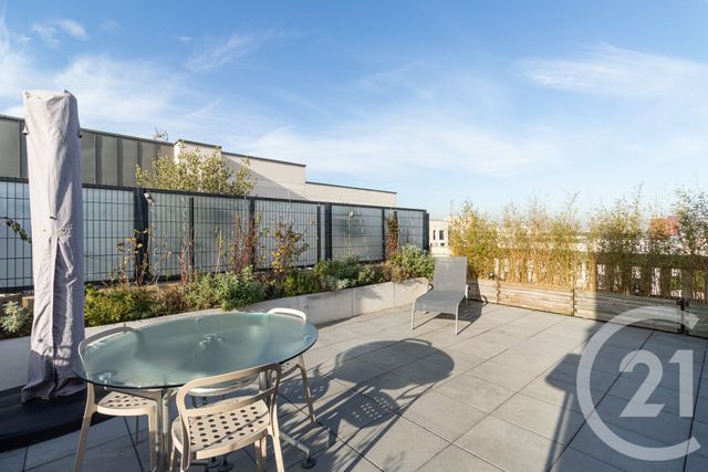 Appartement F5 à vendre - 5 pièces - 106.85 m2 - ST OUEN - 93 - ILE-DE-FRANCE - Century 21 Patrimoine 17