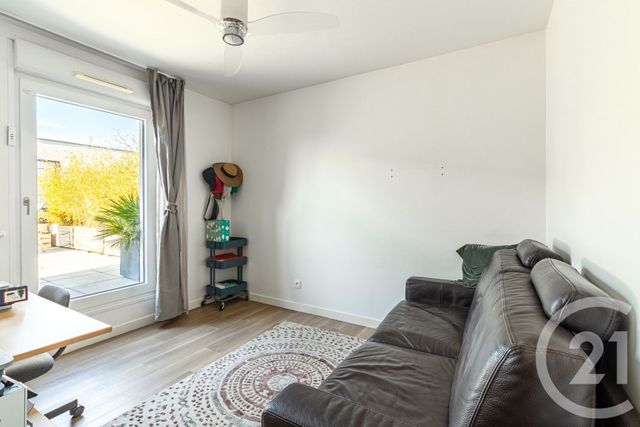 Appartement F5 à vendre - 5 pièces - 106.85 m2 - ST OUEN - 93 - ILE-DE-FRANCE - Century 21 Patrimoine 17