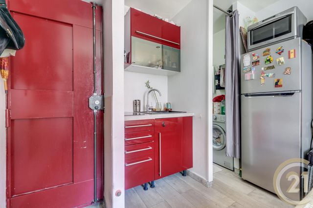 Appartement F1 à vendre - 1 pièce - 12.95 m2 - PARIS - 75017 - ILE-DE-FRANCE - Century 21 Patrimoine 17