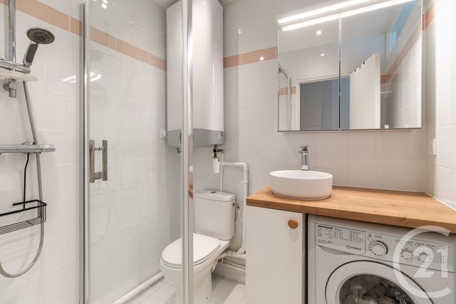 Appartement F2 à vendre - 2 pièces - 32.44 m2 - PARIS - 75017 - ILE-DE-FRANCE - Century 21 Patrimoine 17