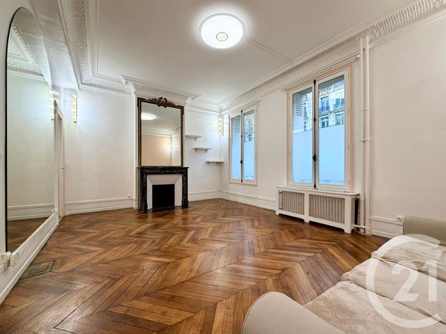Appartement F1 à vendre PARIS