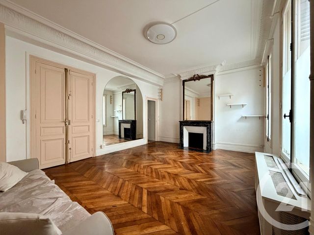 Appartement F1 à vendre - 1 pièce - 38.06 m2 - PARIS - 75017 - ILE-DE-FRANCE - Century 21 Patrimoine 17