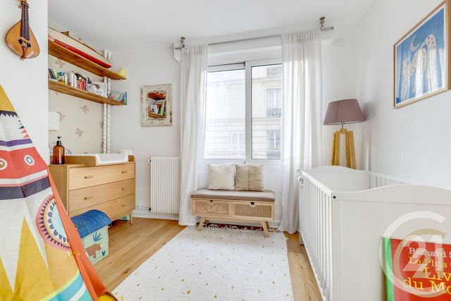 Appartement à vendre - 4 pièces - 83.23 m2 - PARIS - 75018 - ILE-DE-FRANCE - Century 21 Patrimoine 17