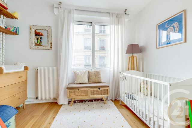 Appartement à vendre - 4 pièces - 83.23 m2 - PARIS - 75018 - ILE-DE-FRANCE - Century 21 Patrimoine 17