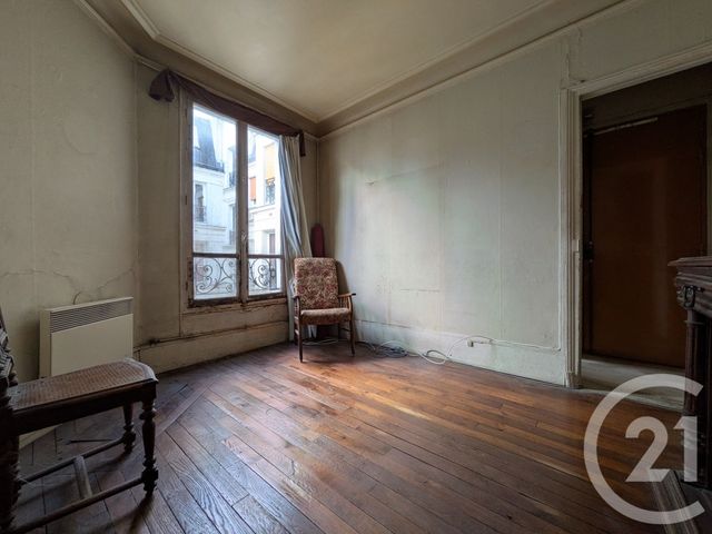 Appartement F2 à vendre - 2 pièces - 31.58 m2 - PARIS - 75017 - ILE-DE-FRANCE - Century 21 Patrimoine 17