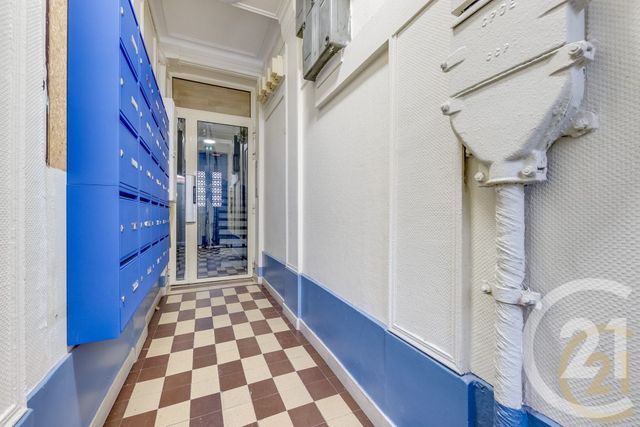 Appartement F1 à vendre - 1 pièce - 15.94 m2 - PARIS - 75017 - ILE-DE-FRANCE - Century 21 Patrimoine 17