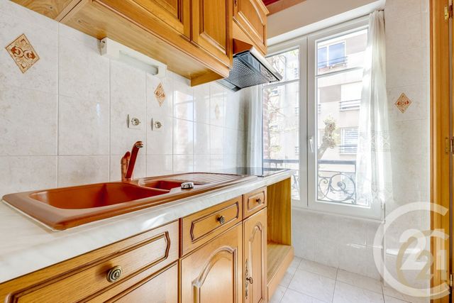 Appartement F2 à vendre - 2 pièces - 35.16 m2 - PARIS - 75017 - ILE-DE-FRANCE - Century 21 Patrimoine 17