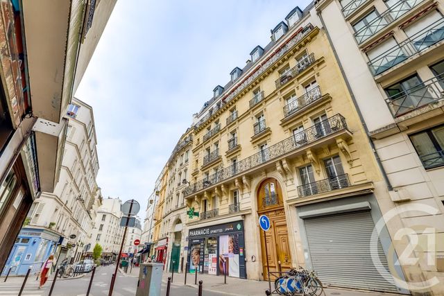 Appartement F3 à vendre - 2 pièces - 42.79 m2 - PARIS - 75017 - ILE-DE-FRANCE - Century 21 Patrimoine 17